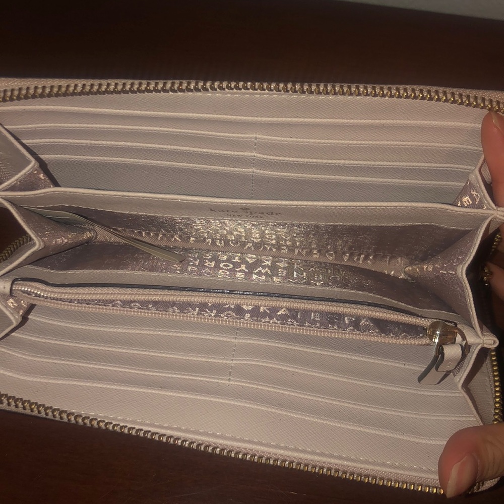 Kate Spade Wallet - Picture 2 of 4
